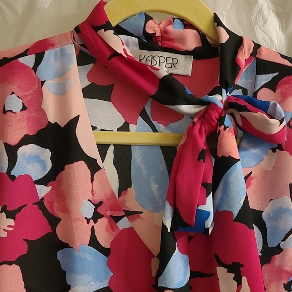 Kasper Women's Floral Blouse - Black, Pink, and Blue - Picture 2 of 5